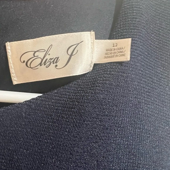 Eliza j cold shoulder navy bell sleeve dress - Picture 9 of 9